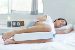 4 produits Orthex pour bien dormir sur le côté