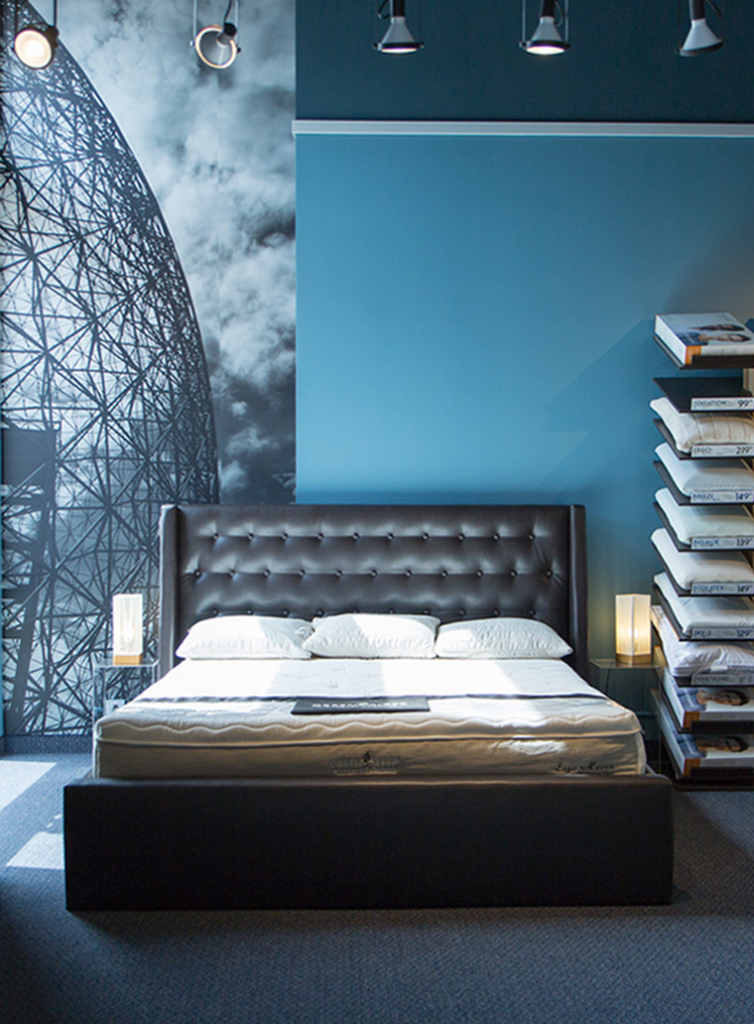 WR_PNG_MAG_VERTICALE_760X1032_GRIFFINTOWN_3